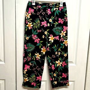 Rafaella Black Multi Color Tropical Floral Print Mid Rise Cropped Pants Size 6